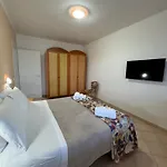 Altomare شقة فندقية 4*