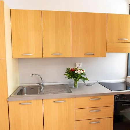 Altomare Apartmanhotel 4*