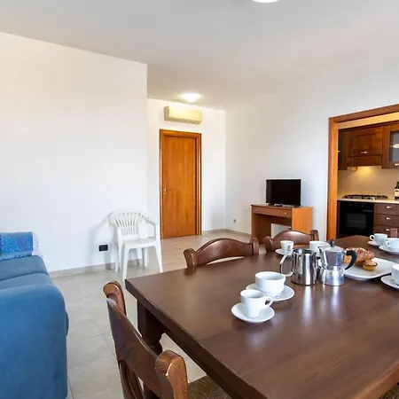 Altomare Lägenhetshotell 4*